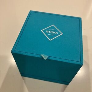 Birks - earrings presentation box with pouch